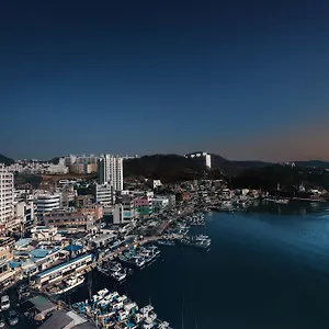 오이아 다대포 3* 부산광역시